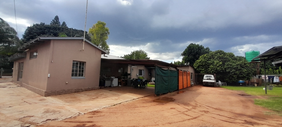 5 Bedroom Property for Sale in Mokopane Central Limpopo