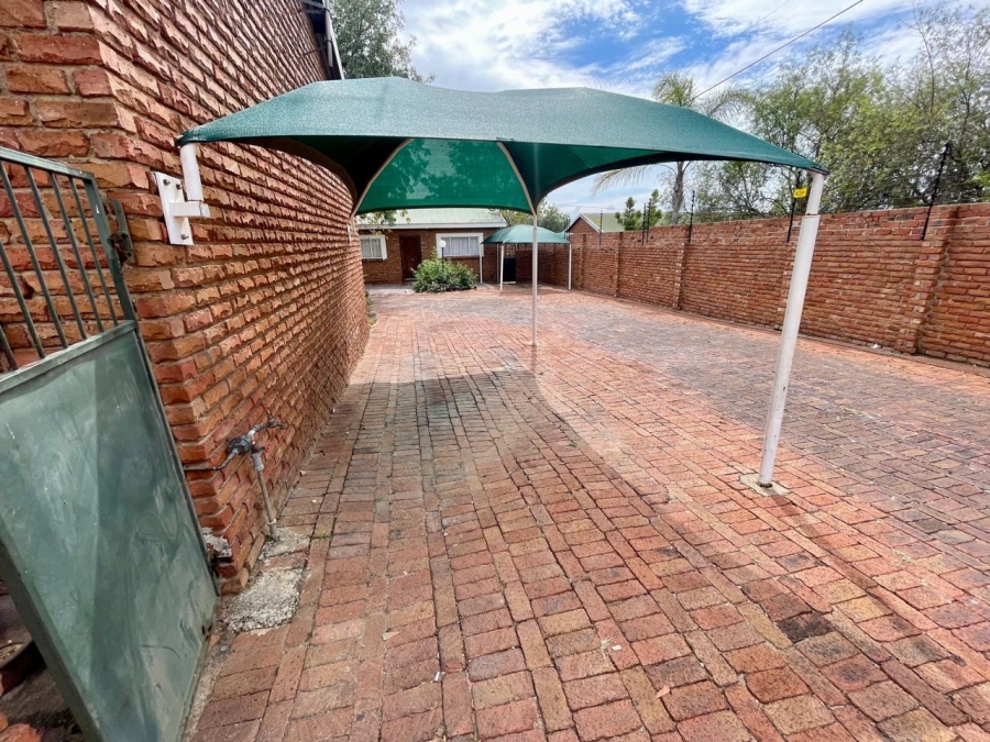 2 Bedroom Property for Sale in Bendor Limpopo