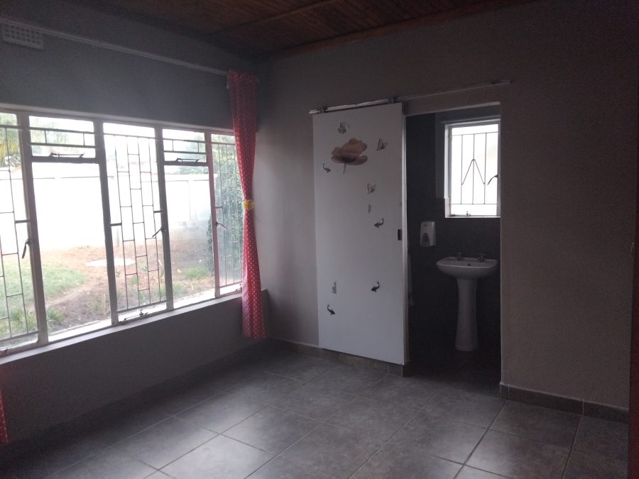 7 Bedroom Property for Sale in Hospitaalpark Limpopo