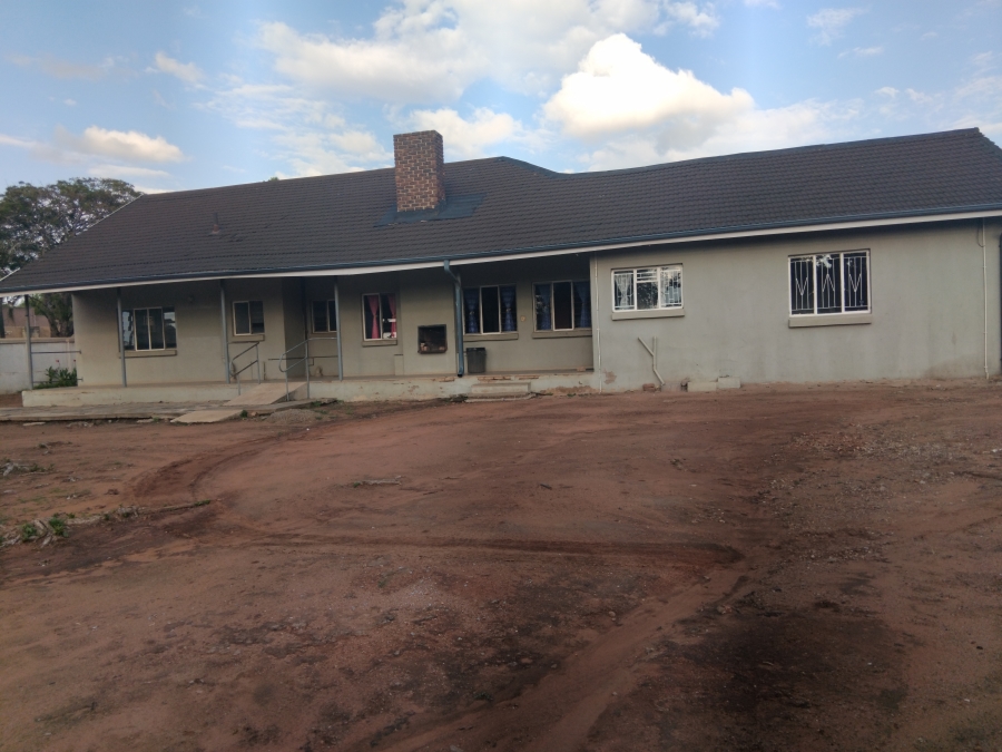 7 Bedroom Property for Sale in Hospitaalpark Limpopo