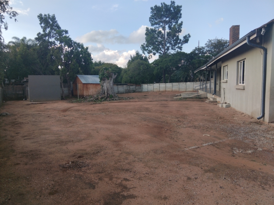 7 Bedroom Property for Sale in Hospitaalpark Limpopo