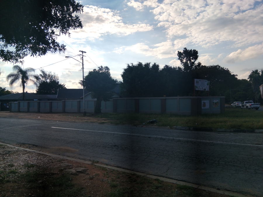 7 Bedroom Property for Sale in Hospitaalpark Limpopo