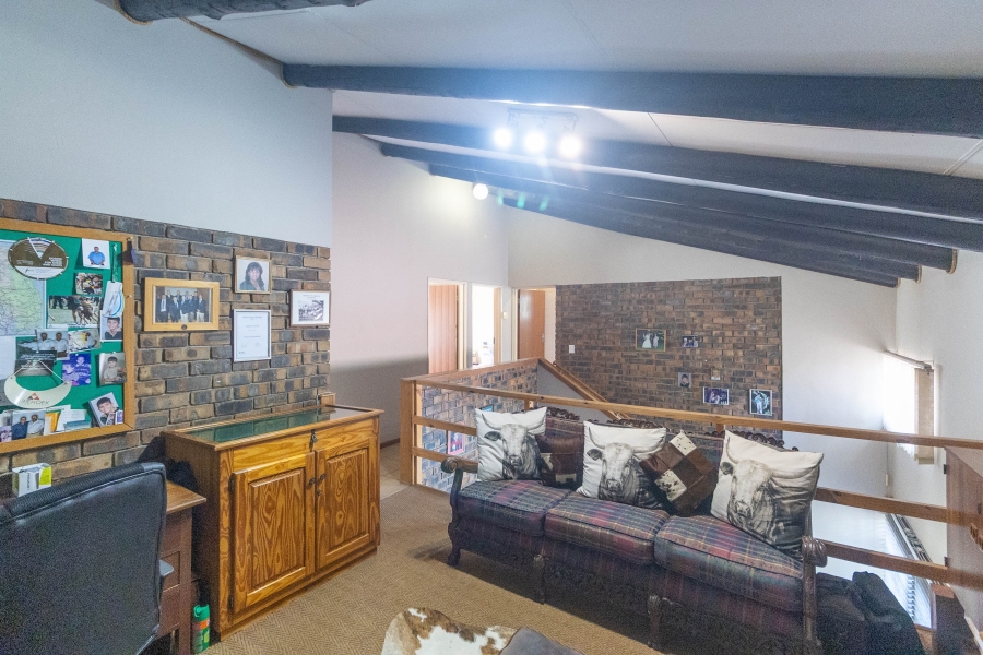 4 Bedroom Property for Sale in Sterpark Limpopo