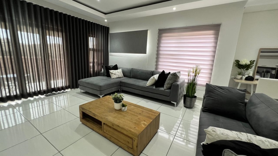 To Let 3 Bedroom Property for Rent in Bendor Limpopo