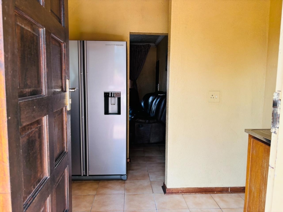 3 Bedroom Property for Sale in Chroompark Limpopo