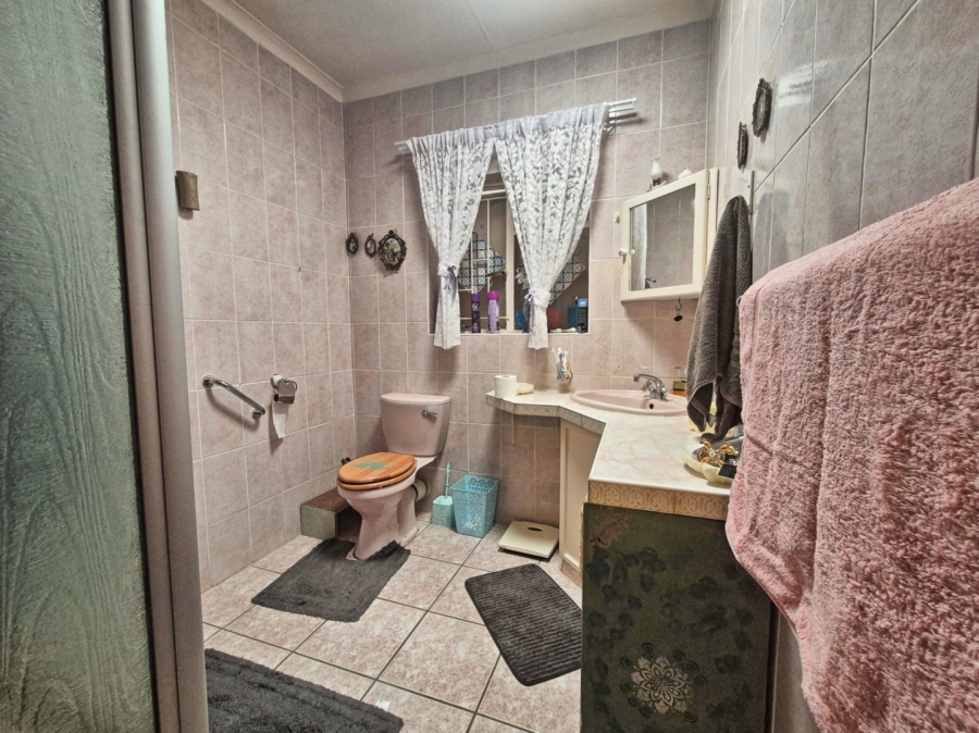 3 Bedroom Property for Sale in Mookgopong Limpopo
