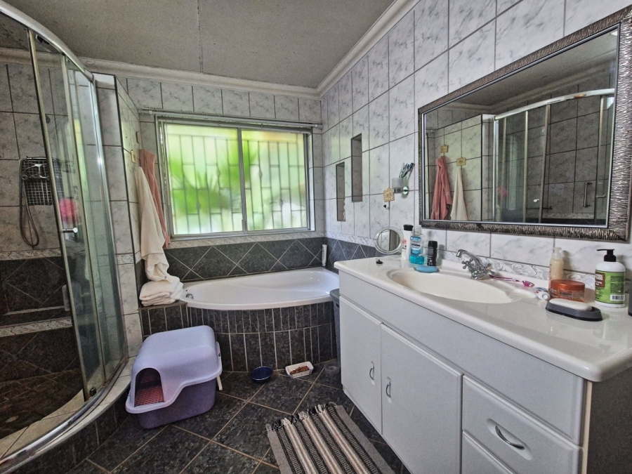 3 Bedroom Property for Sale in Mookgopong Limpopo