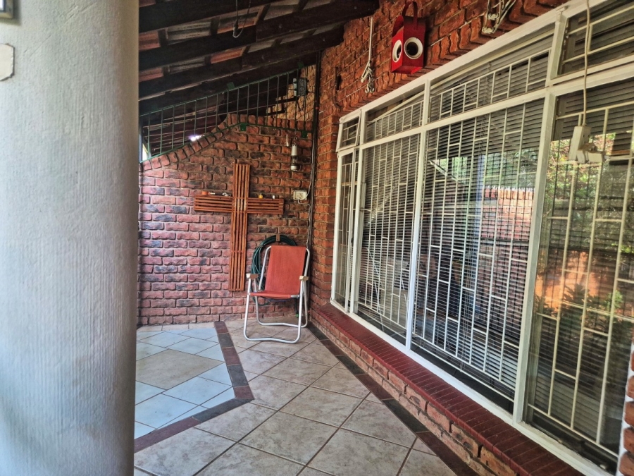 3 Bedroom Property for Sale in Mookgopong Limpopo