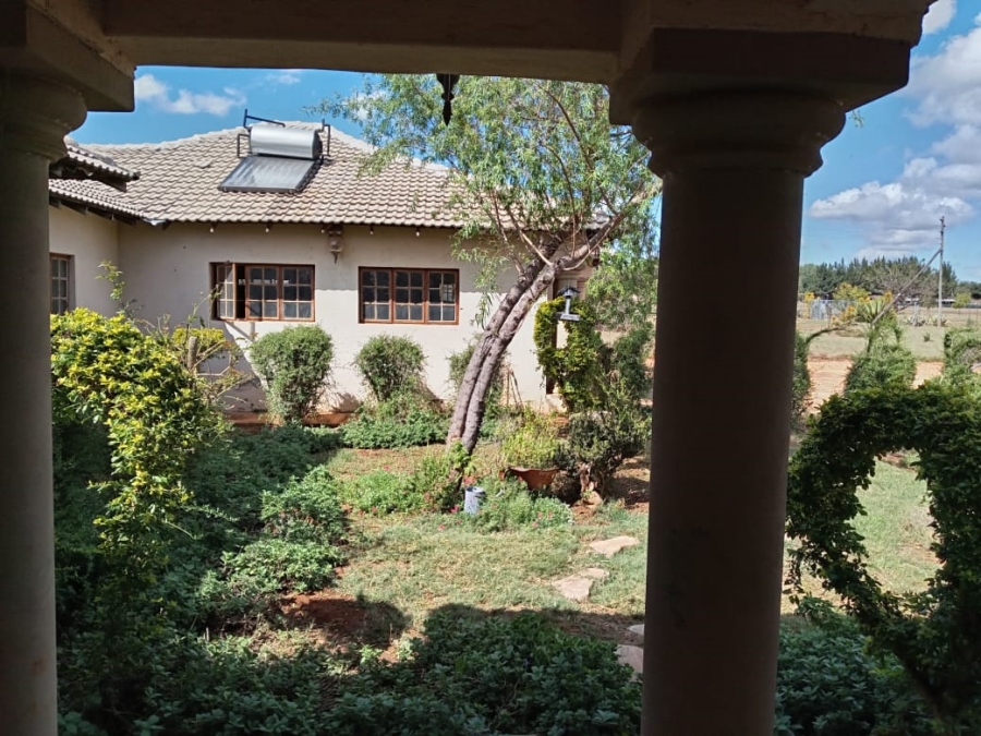 4 Bedroom Property for Sale in Myngenoegen A H Limpopo