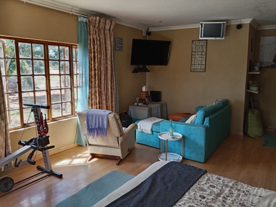 4 Bedroom Property for Sale in Myngenoegen A H Limpopo