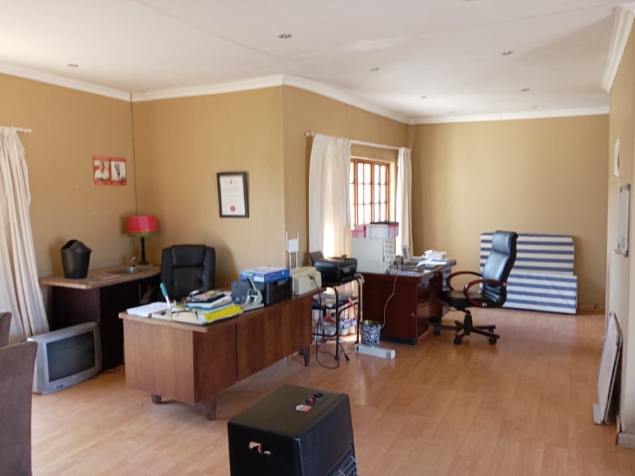 4 Bedroom Property for Sale in Myngenoegen A H Limpopo
