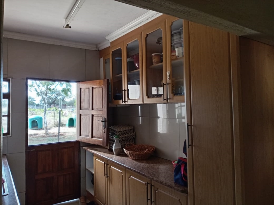 4 Bedroom Property for Sale in Myngenoegen A H Limpopo