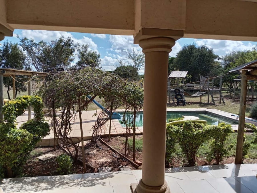4 Bedroom Property for Sale in Myngenoegen A H Limpopo