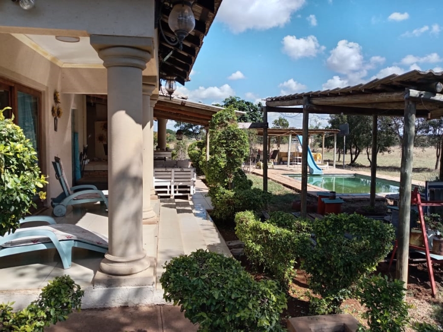 4 Bedroom Property for Sale in Myngenoegen A H Limpopo