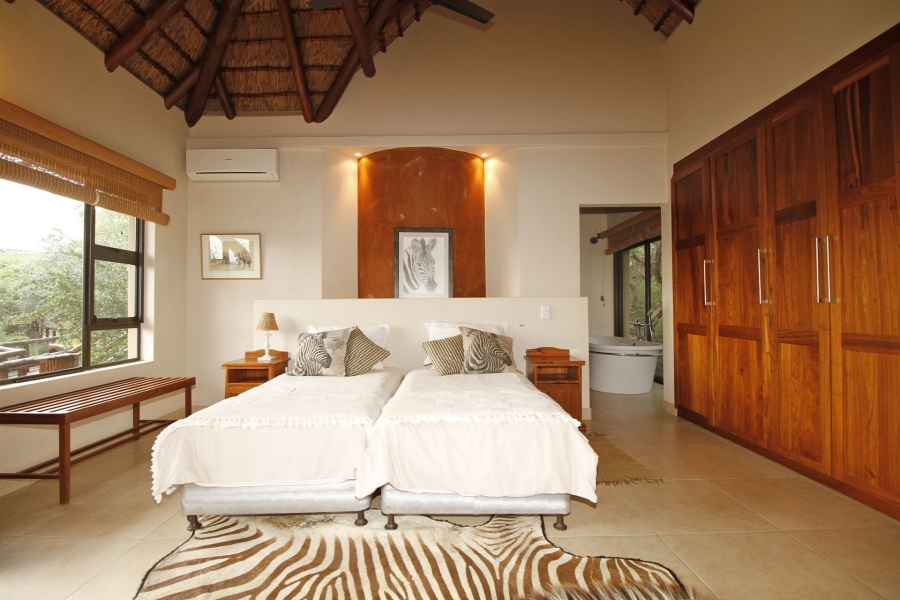 5 Bedroom Property for Sale in Leopard Rock Nature Reserve Limpopo