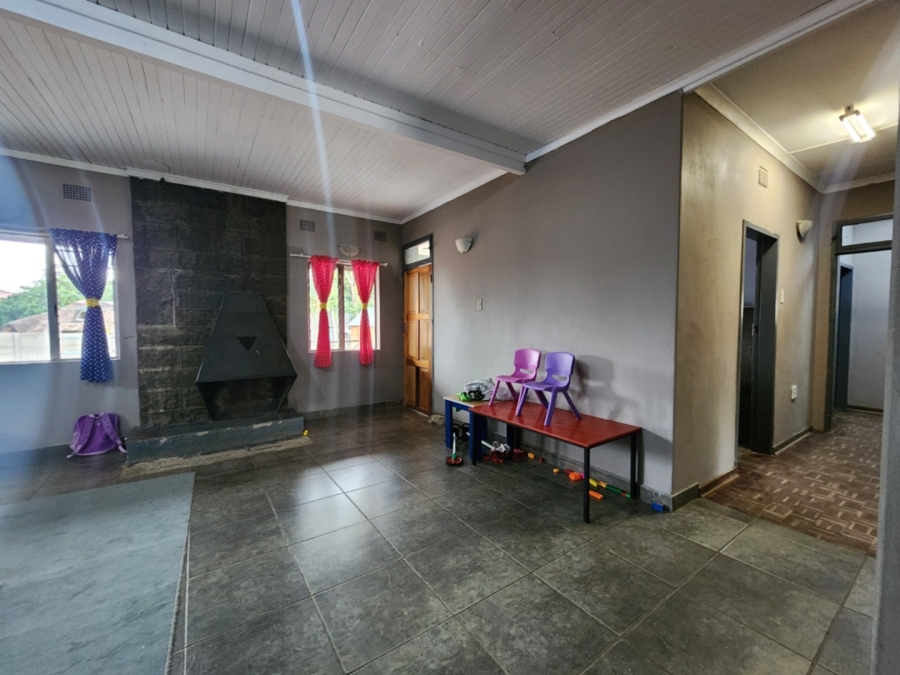 To Let 7 Bedroom Property for Rent in Hospitaalpark Limpopo