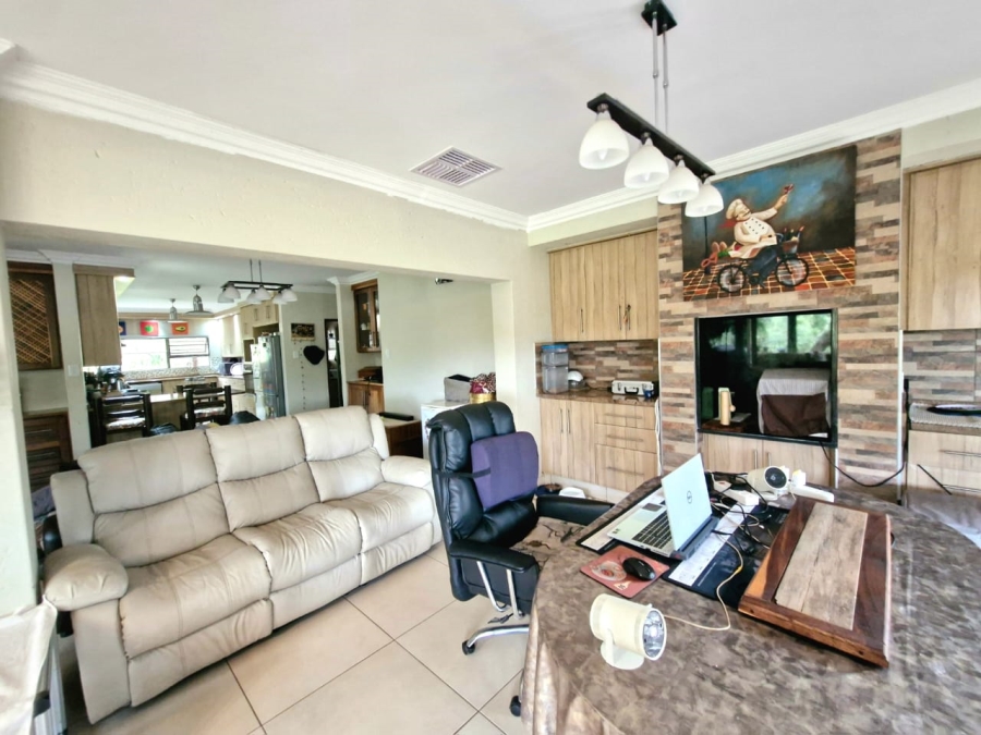 3 Bedroom Property for Sale in Mookgopong Rural Limpopo