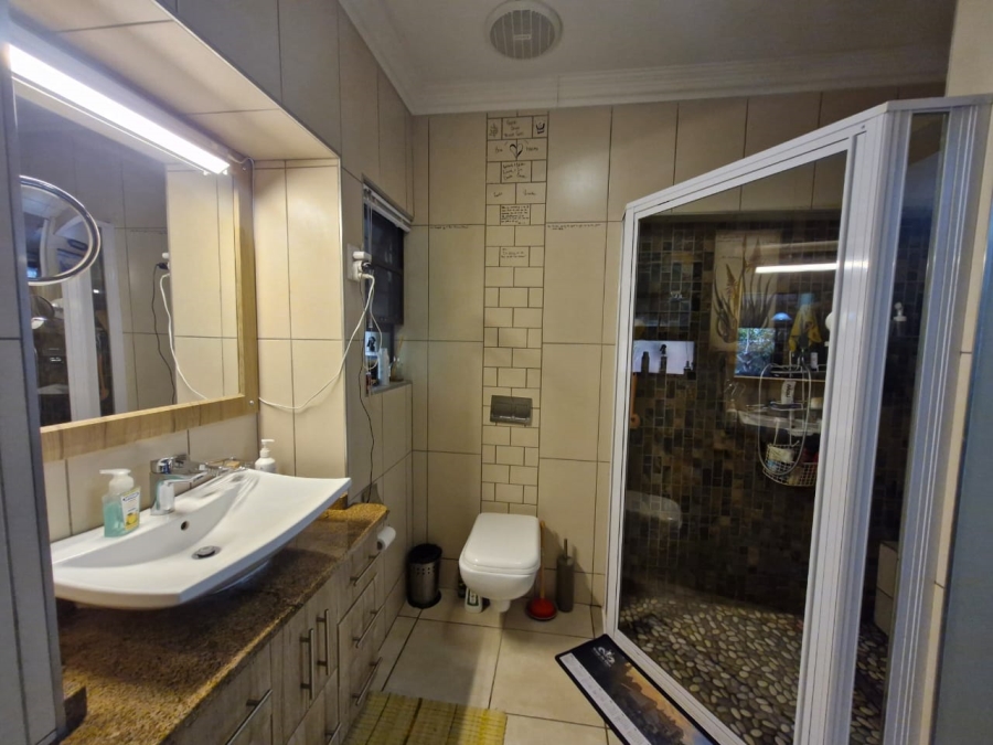 3 Bedroom Property for Sale in Mookgopong Rural Limpopo
