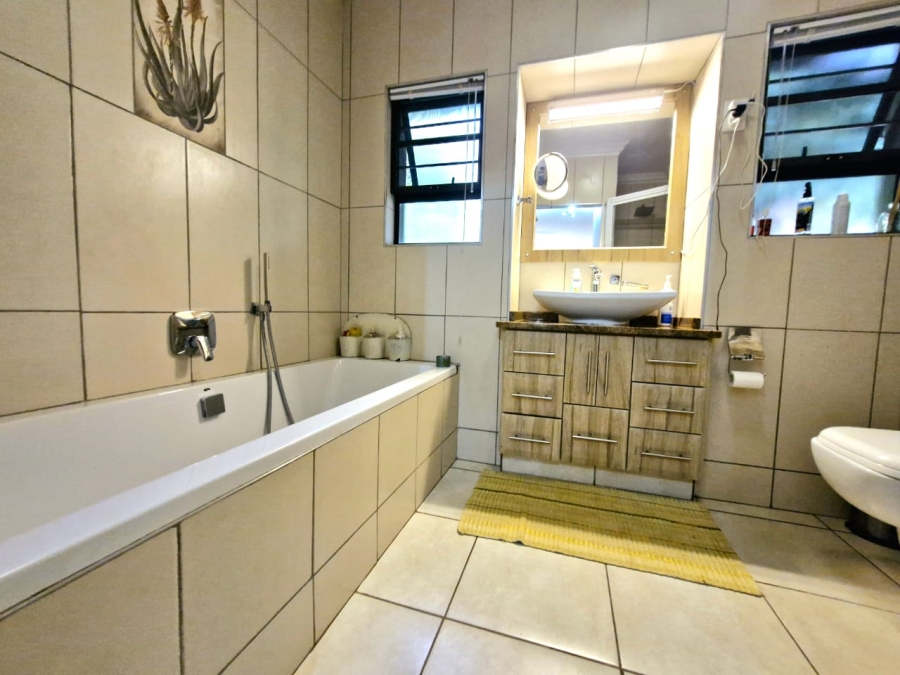 3 Bedroom Property for Sale in Mookgopong Rural Limpopo