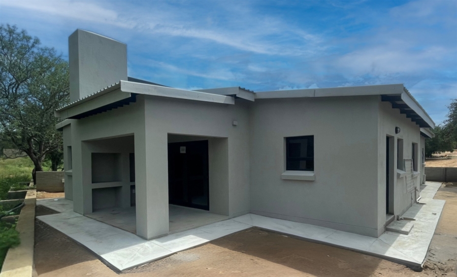 2 Bedroom Property for Sale in Hoedspruit Limpopo
