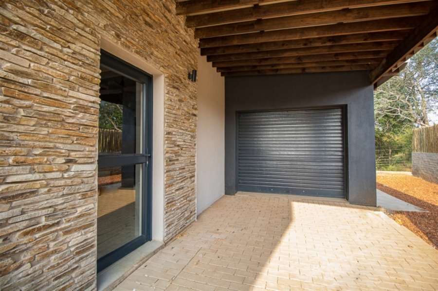 2 Bedroom Property for Sale in Hoedspruit Limpopo