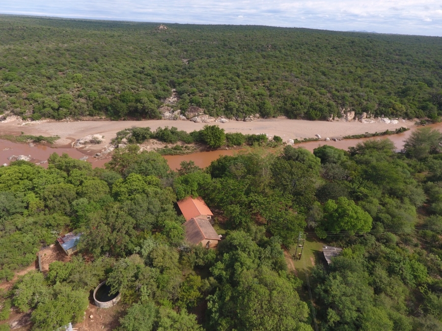 4 Bedroom Property for Sale in Ndlovumzi Limpopo