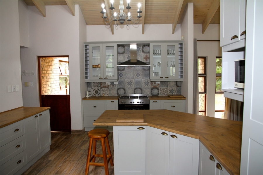 4 Bedroom Property for Sale in Ndlovumzi Limpopo