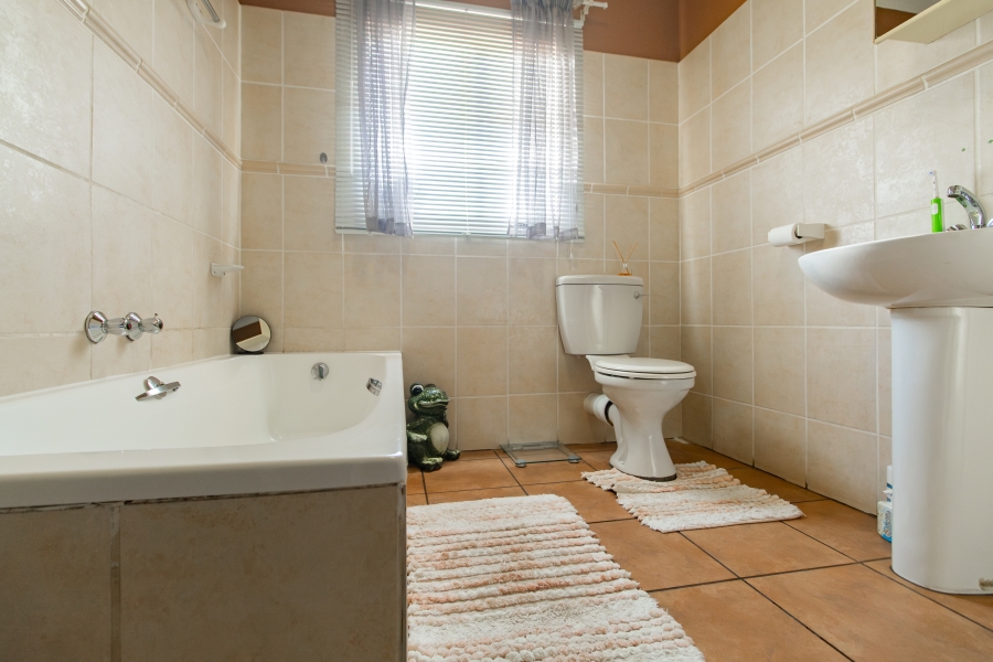 3 Bedroom Property for Sale in Bendor Limpopo