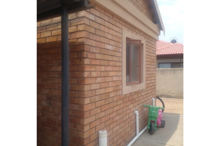 3 Bedroom Property for Sale in Rethabile Gardens Limpopo