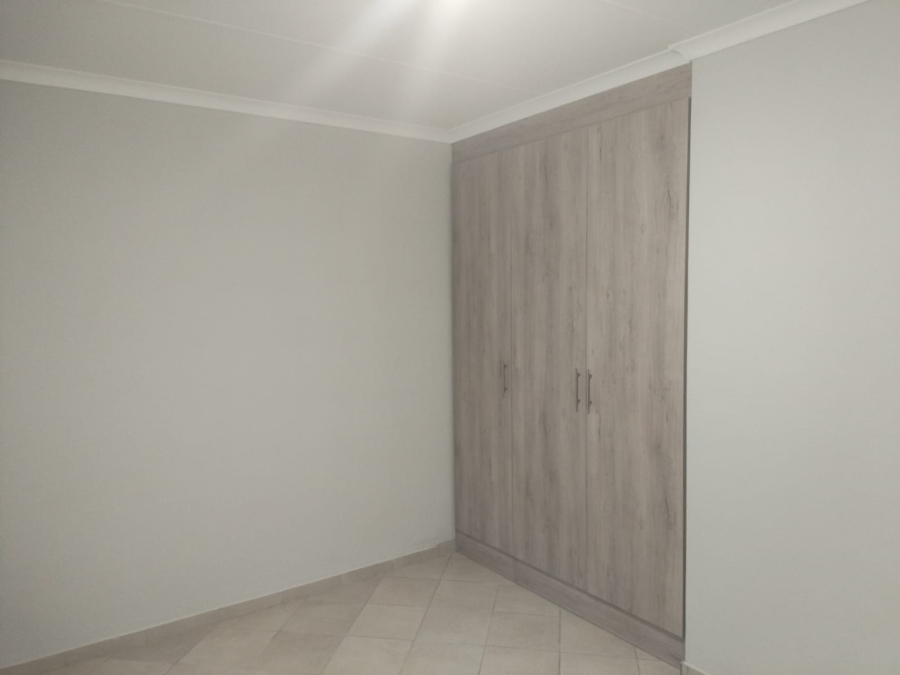 To Let 4 Bedroom Property for Rent in Southern Gateway Limpopo