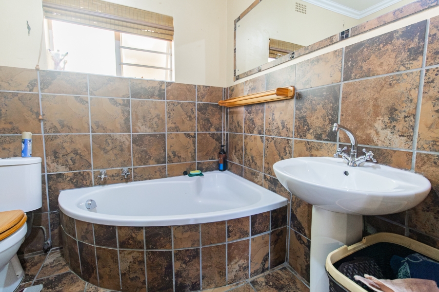 5 Bedroom Property for Sale in Bendor Limpopo