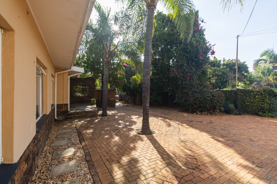 5 Bedroom Property for Sale in Bendor Limpopo