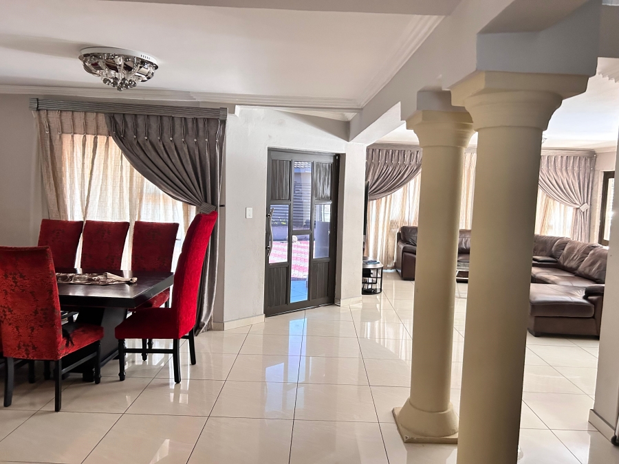 5 Bedroom Property for Sale in Louis Trichardt Limpopo