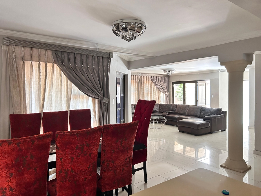 5 Bedroom Property for Sale in Louis Trichardt Limpopo