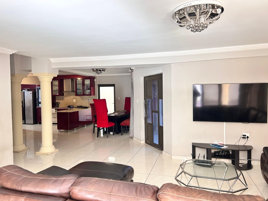5 Bedroom Property for Sale in Louis Trichardt Limpopo