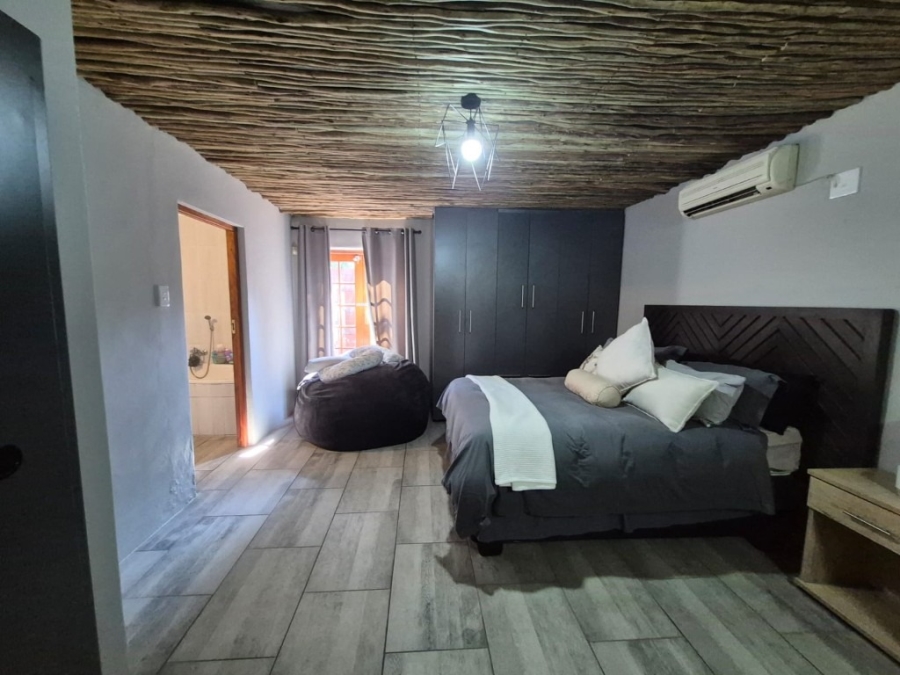 5 Bedroom Property for Sale in Phalaborwa Limpopo
