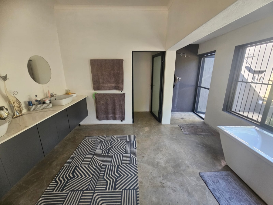 To Let 3 Bedroom Property for Rent in Moditlo Wildlife Estate Limpopo