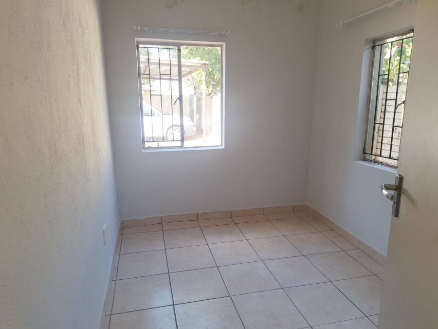 To Let 2 Bedroom Property for Rent in Polokwane Central Limpopo
