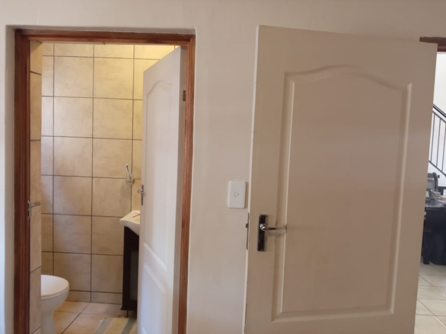 3 Bedroom Property for Sale in Casa Acacia Limpopo