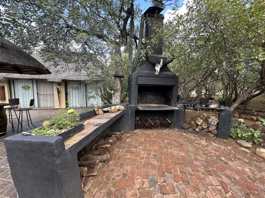 Commercial Property for Sale in Hoedspruit Wildlife Estate Limpopo