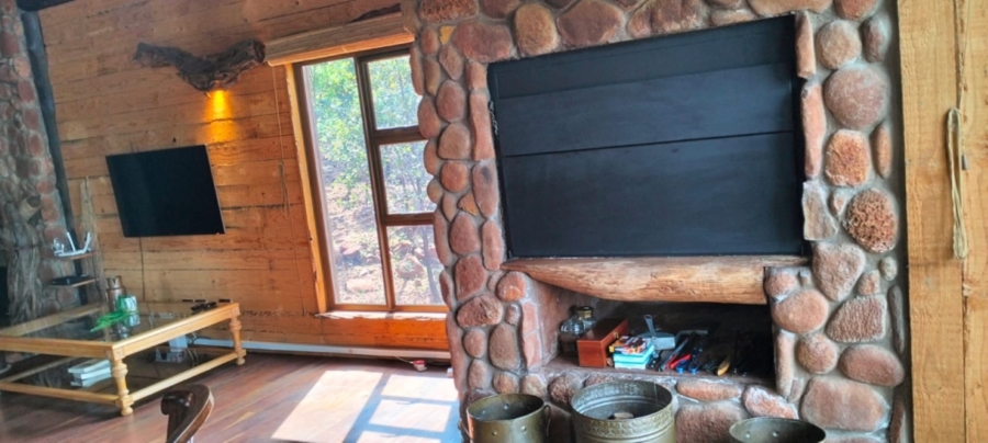 5 Bedroom Property for Sale in Modimolle Limpopo
