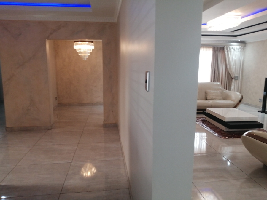 5 Bedroom Property for Sale in Bendor Limpopo