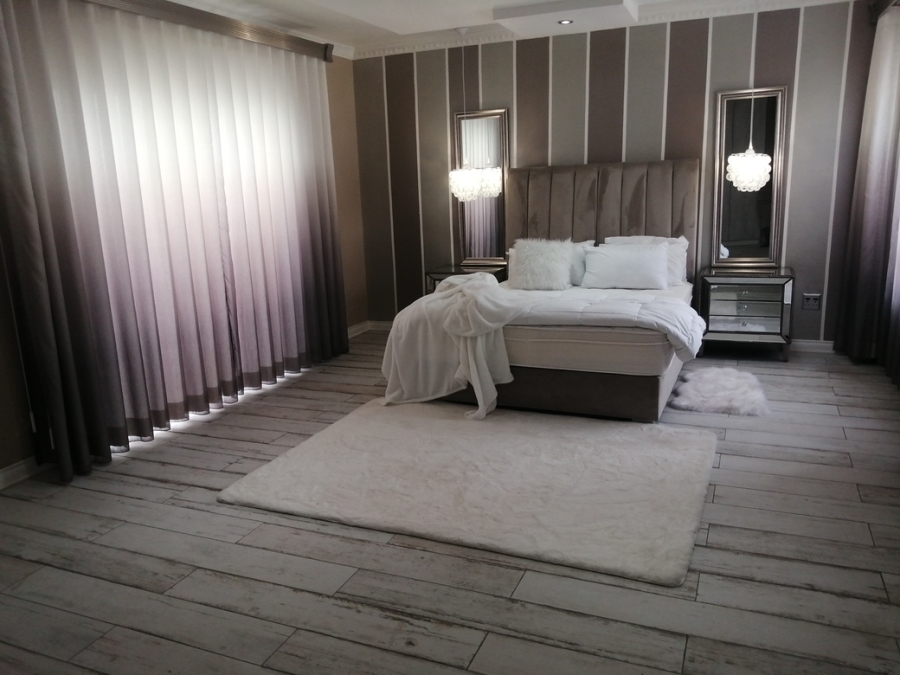 5 Bedroom Property for Sale in Bendor Limpopo