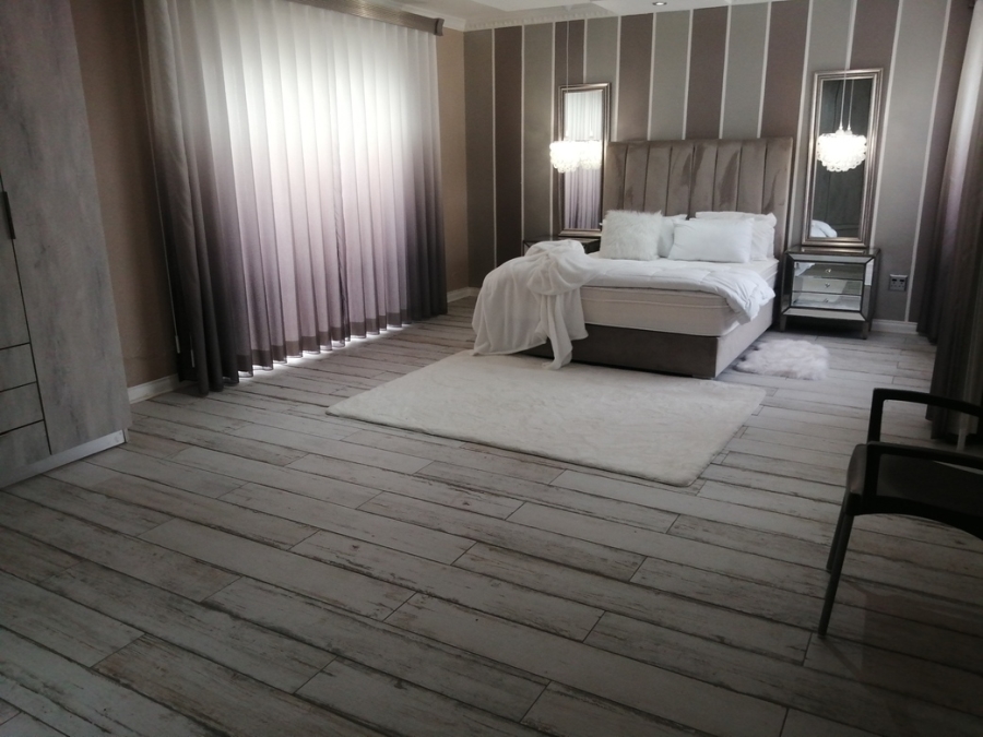 5 Bedroom Property for Sale in Bendor Limpopo