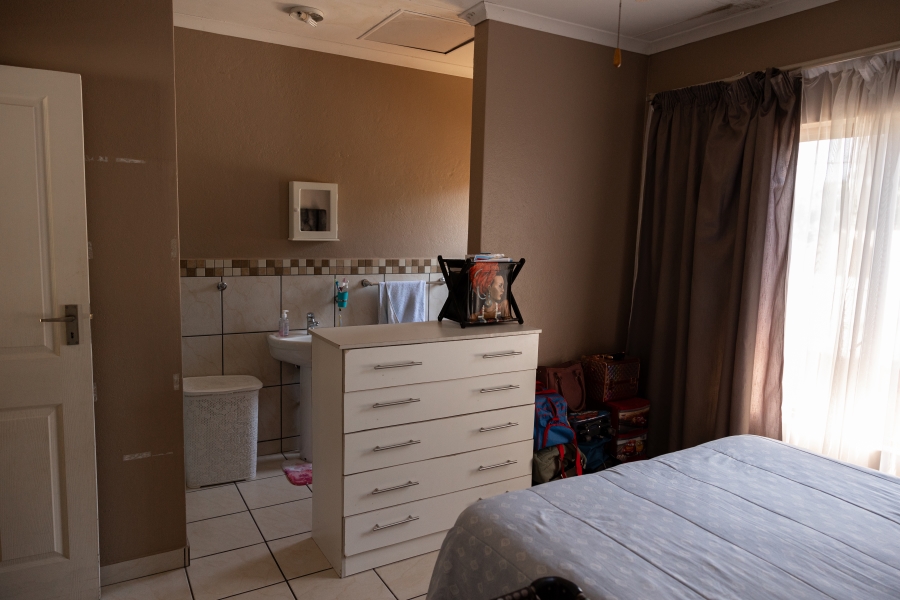 1 Bedroom Property for Sale in Agatha Park Limpopo