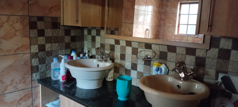 4 Bedroom Property for Sale in Polokwane Central Limpopo