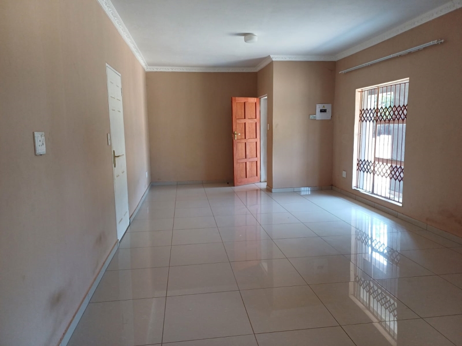 10 Bedroom Property for Sale in Louis Trichardt Limpopo