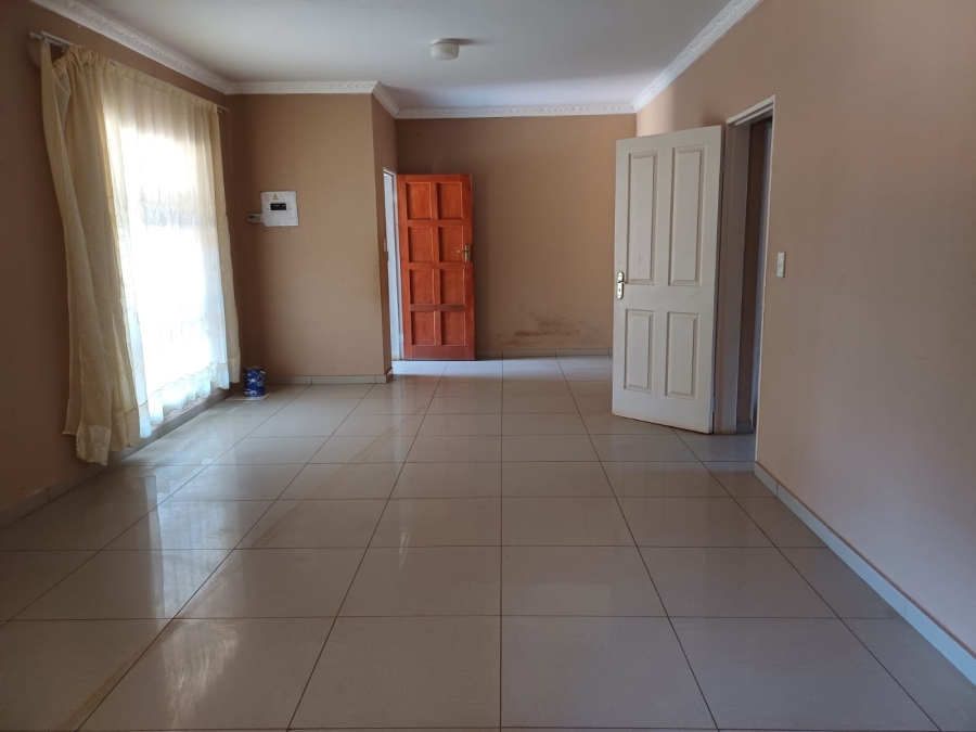 10 Bedroom Property for Sale in Louis Trichardt Limpopo