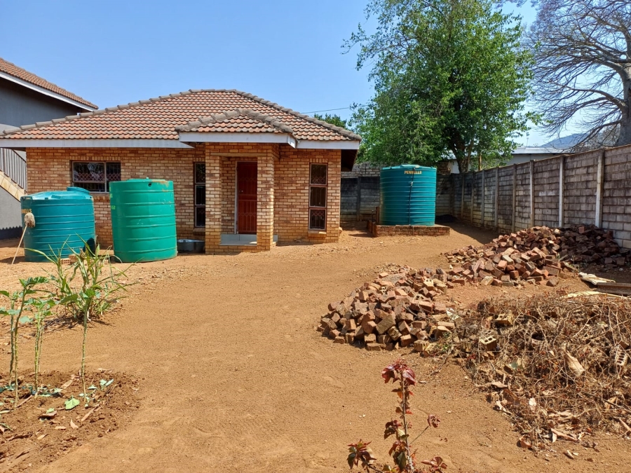 10 Bedroom Property for Sale in Louis Trichardt Limpopo