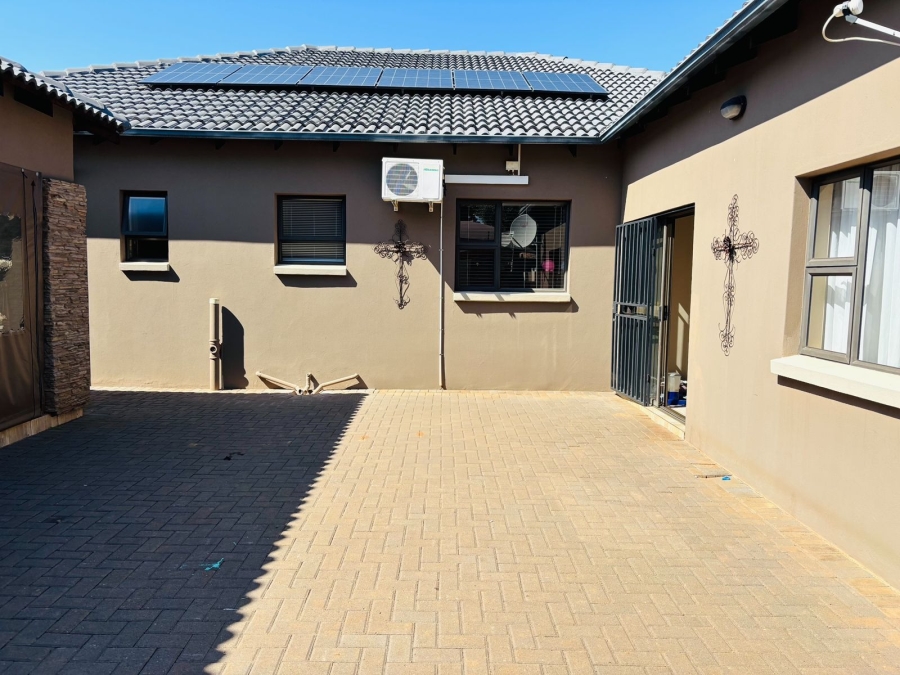 4 Bedroom Property for Sale in Impala Park Limpopo